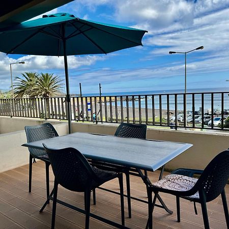 Beach Front House Πόντα Ντελγκάντα Εξωτερικό φωτογραφία