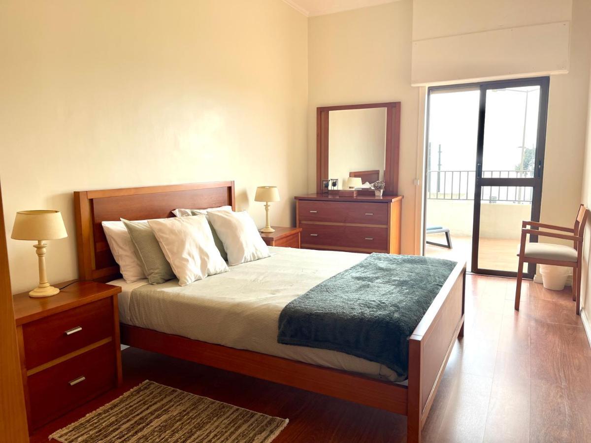 Beach Front House Πόντα Ντελγκάντα Εξωτερικό φωτογραφία